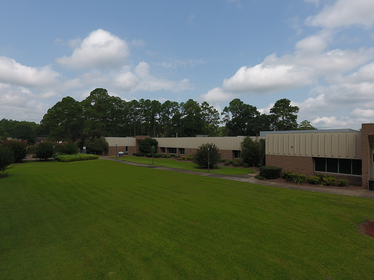 exterior view of a building in bainbridge