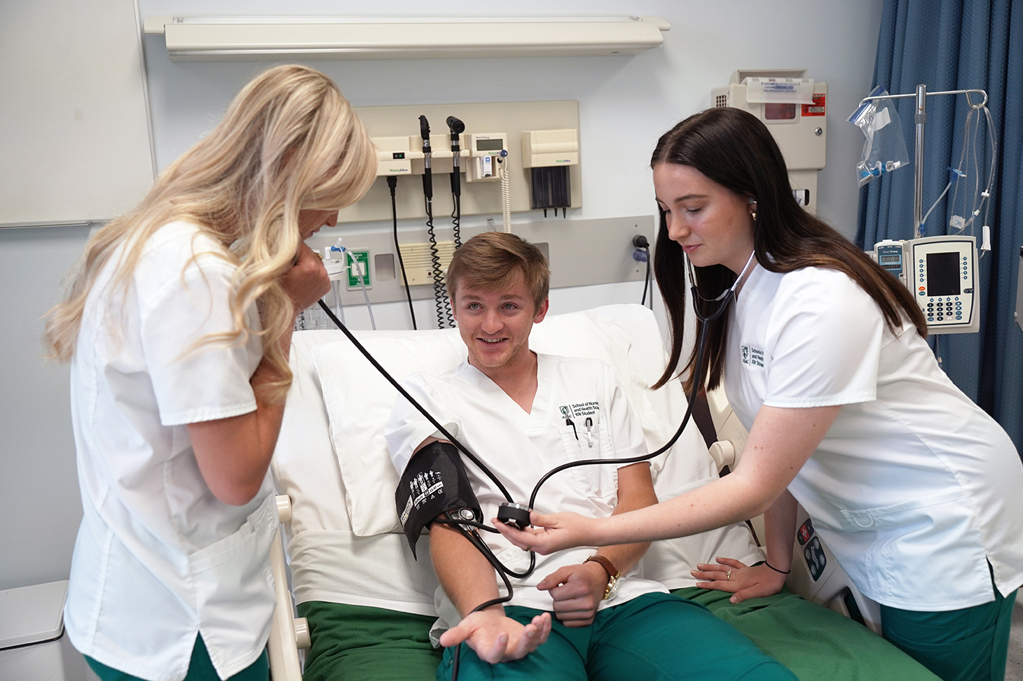 students in learning lab