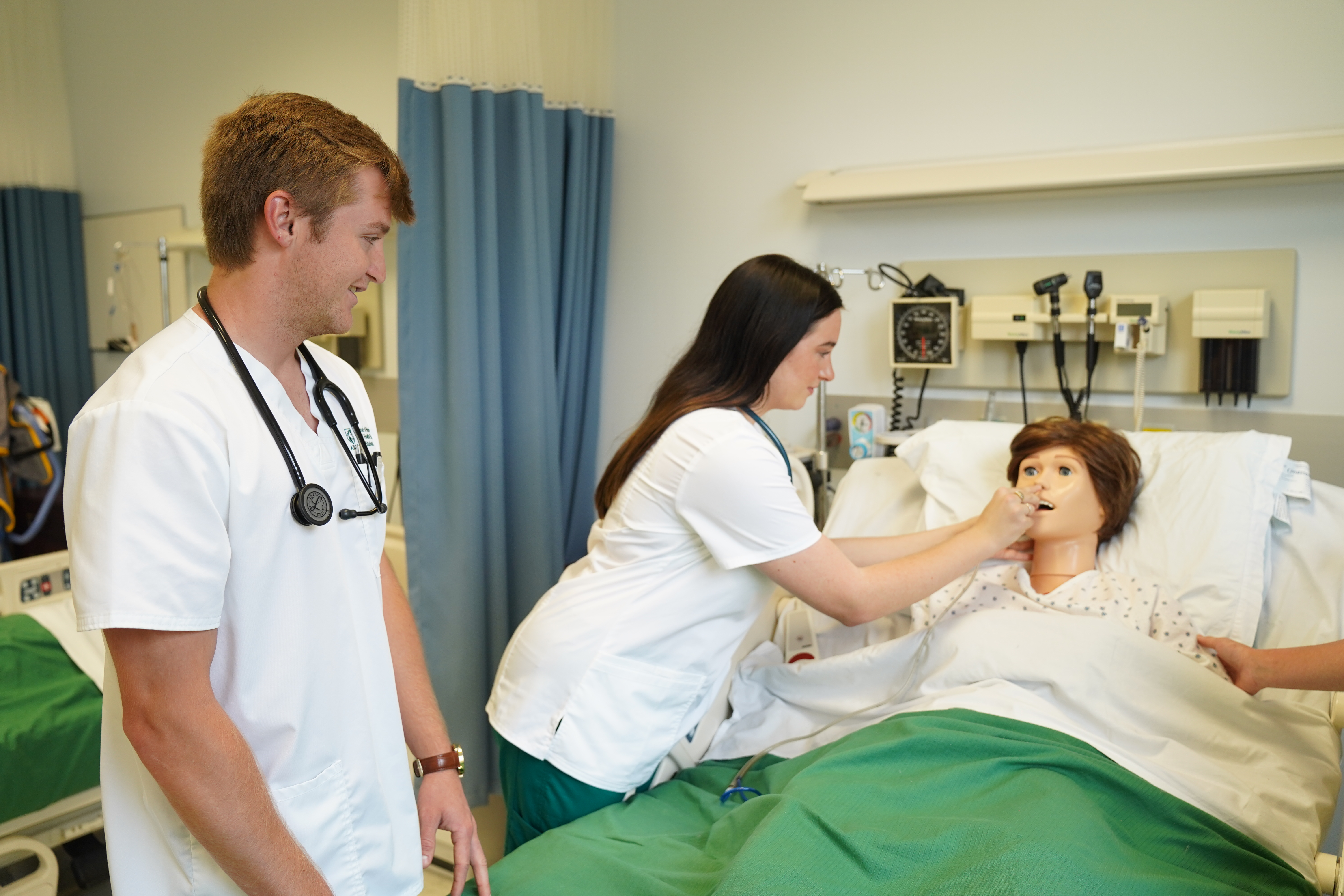 students in learning lab