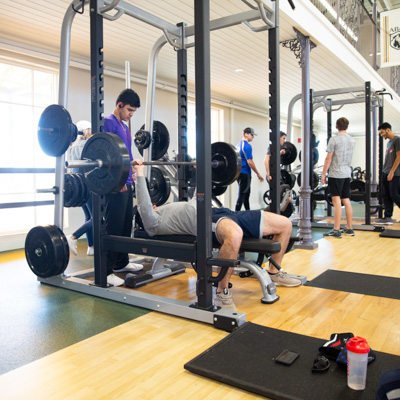 Students working out in Thrash Wellness Center